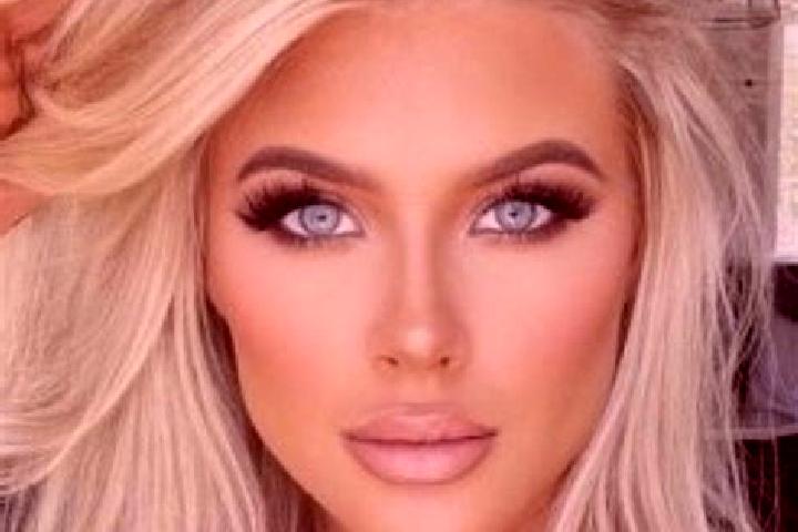 Sienna, 37, a platinum blonde hazel-eyed asian companion based in Binh My. Offering Striptease, Couples, Overnight, Roleplay, A-Level. Available for incall a...