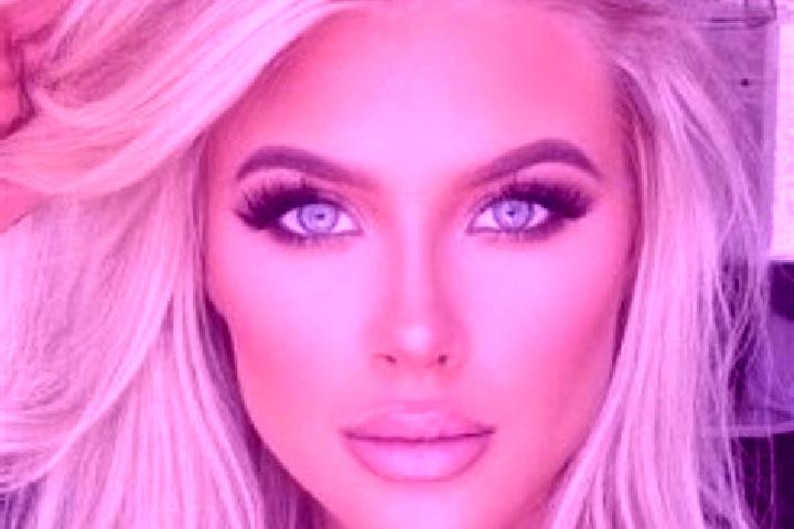 Sienna, 37, a platinum blonde hazel-eyed caribbean companion based in Rowo. Offering BDSM, CIM, Fetish. Available for incall and outcall, overnight bookings ...