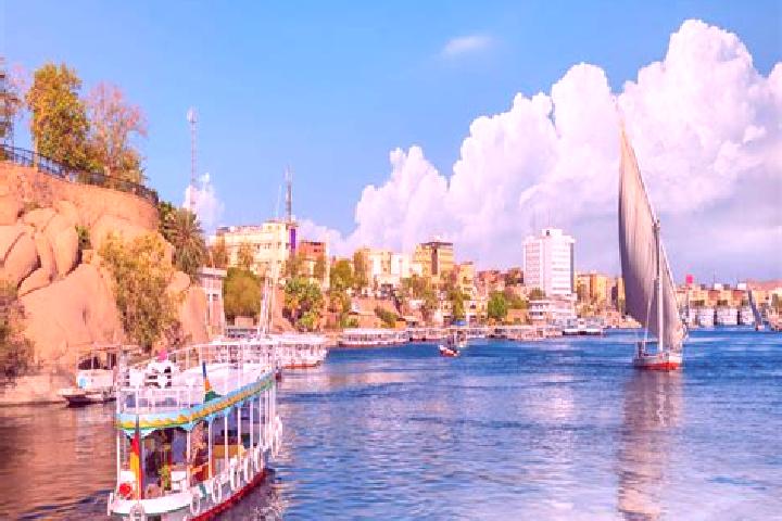 Sienna, 37 — Escort in Atfih, Egypt