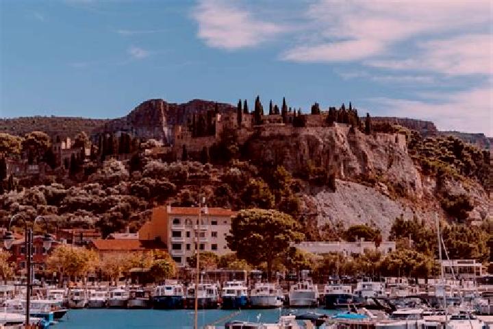 Sienna, 37 — Escort in Cassis, France