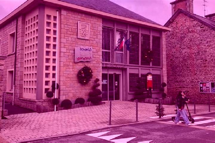 Sienna, 37 — Escort in La Bouexiere, France