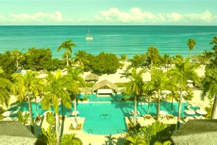Sienna, 37 — Escort in Negril, Jamaica
