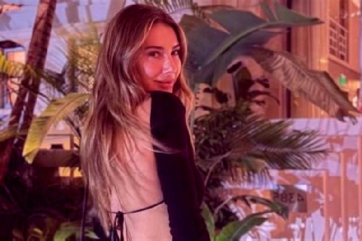 Sienna, 37 — Escort in Yazihan, Turkey