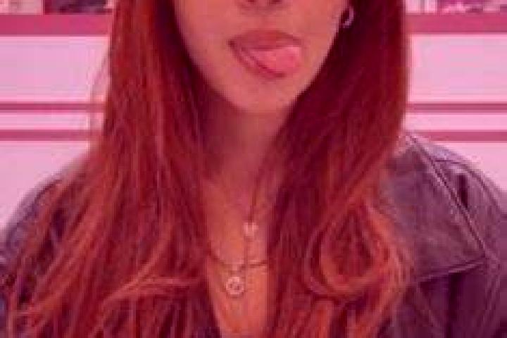Sienna, 38, a auburn amber-eyed latina companion based in Meerbeke. Offering Roleplay, Fetish, Duos, Prostate Massage, BDSM. Available for incall and outcall...