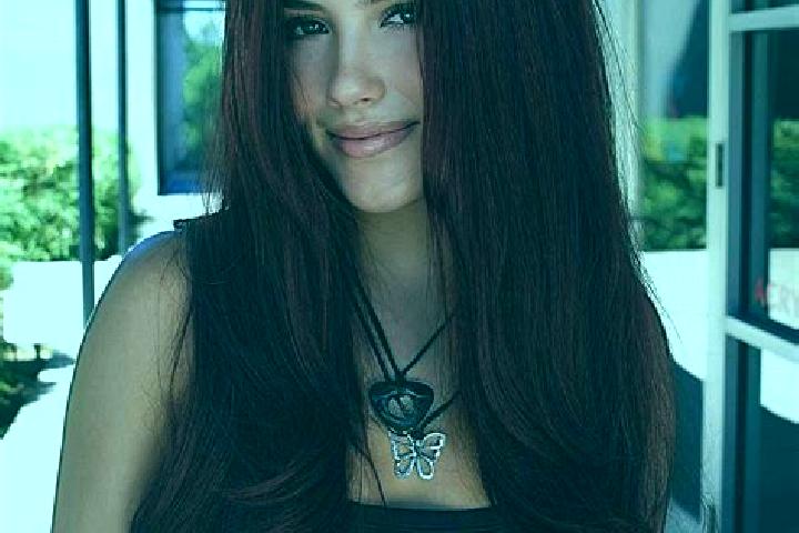 Sienna, 38, a auburn dark-eyed caucasian companion based in Kazlu Ruda. Offering Couples, Roleplay, GFE, BDSM. Available for incall and outcall, day and even...