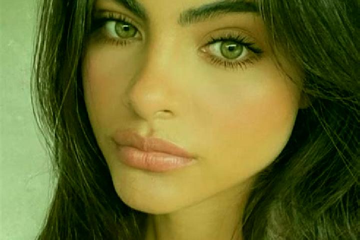 Sienna, 38, a black green-eyed indian companion based in Altay. Offering Girlfriend Experience, Striptease, Couples, Dinner Date, Massage. Available for inca...
