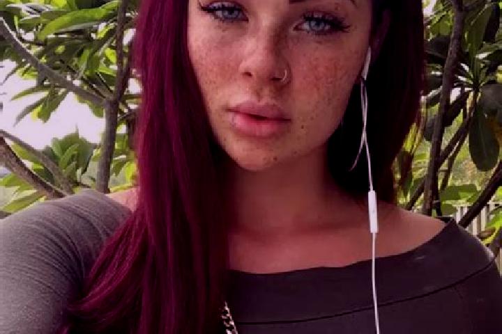 Sienna, 38, a red dark-eyed indian companion based in Piazzola sul Brenta. Offering Fetish, Travel Companion, Duos, Girlfriend Experience. Available for inca...