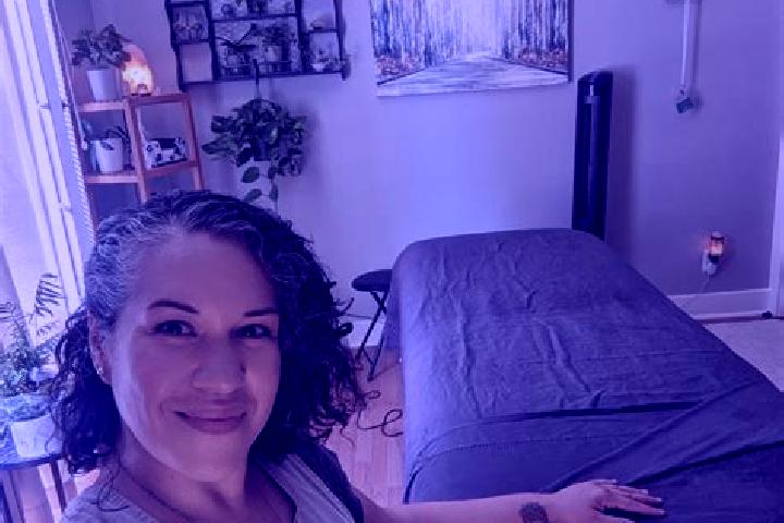 Sienna, 38, a red grey-eyed ebony companion based in Pipestone. Offering Erotic Massage, Fetish, Duos. Available for incall and outcall, overnight bookings a...