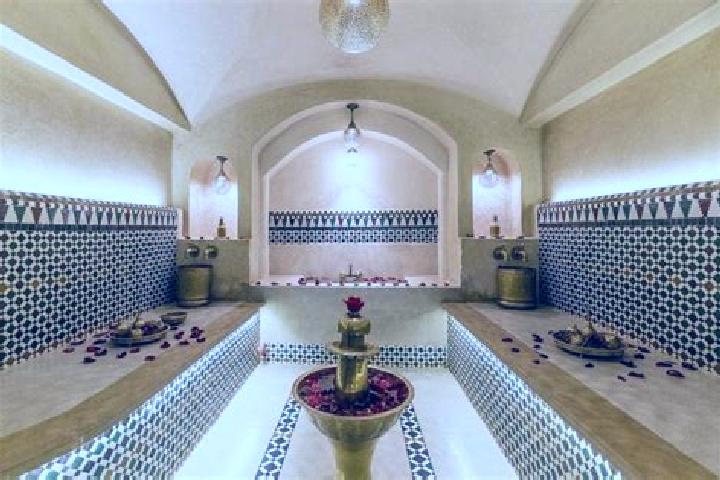 Sienna, 38 — Escort in Al Hammam, Egypt
