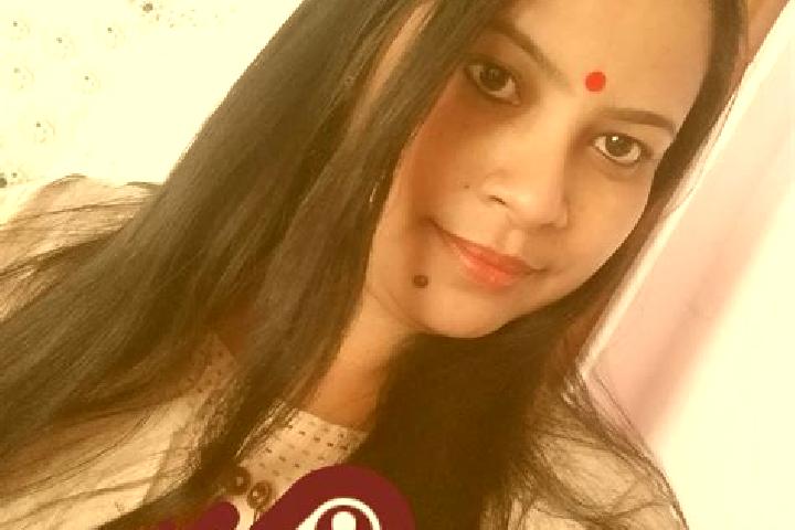 Sienna, 38 — Escort in Bijni, India