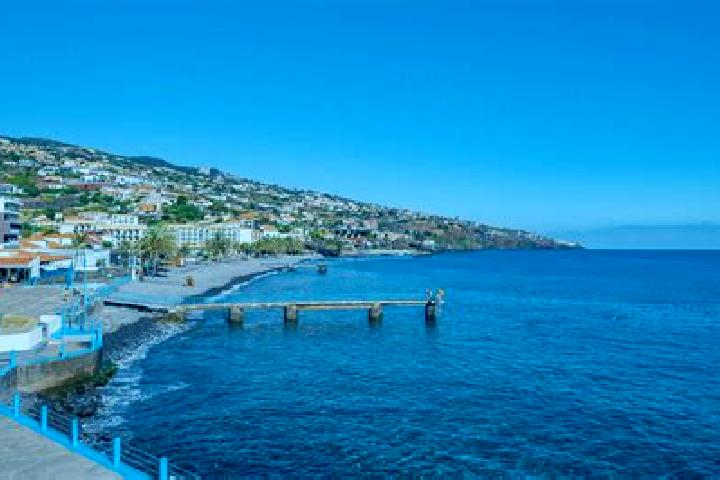 Sienna, 38 — Escort in Estreito da Calheta, Portugal