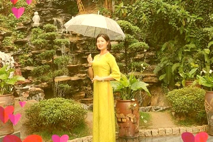 Sienna, 38 — Escort in Long Dien, Vietnam