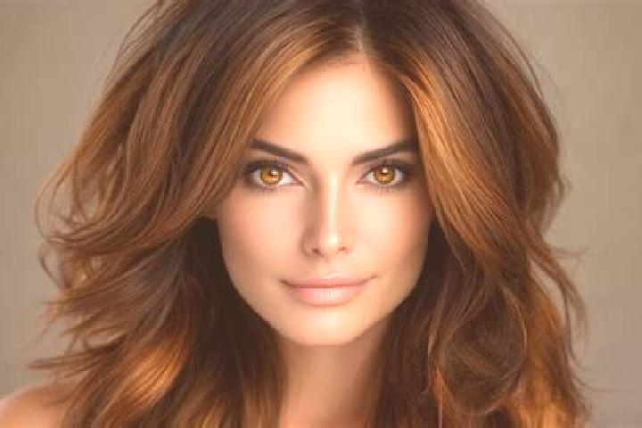 Sienna, 39, a brunette hazel-eyed european companion based in Seixal. Offering Travel Companion, OWO, Dinner Date, A-Level. Available for incall and outcall,...