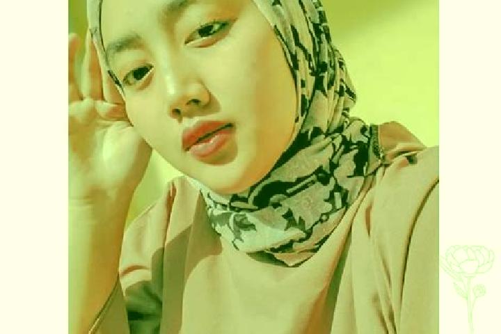 Sienna, 39 — Escort in Cisompet, Indonesia