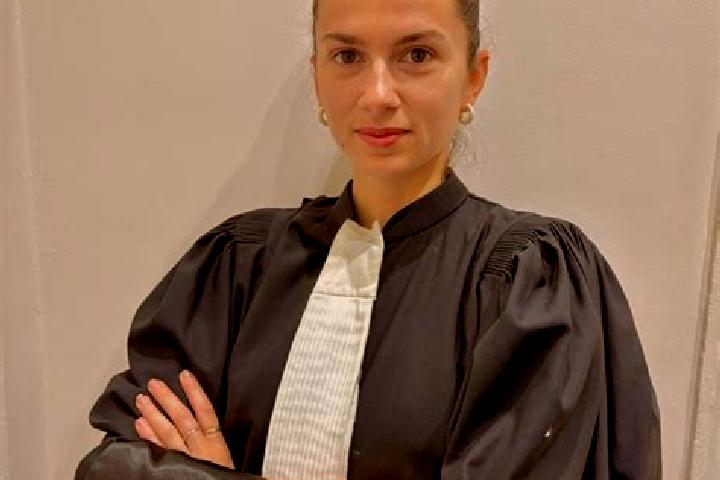 Sienna, 39 — Escort in Montreuil-l Argille, France