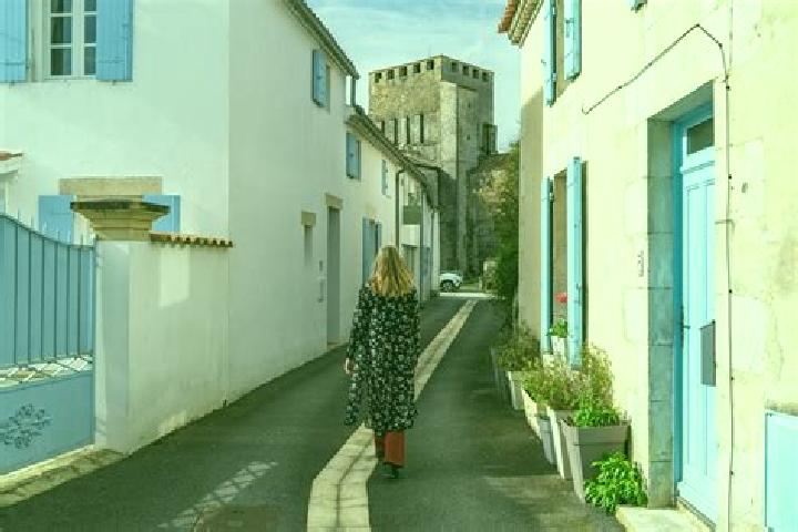 Sienna, 39 — Escort in Nieulle-sur-Seudre, France