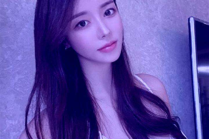 Sienna, 39 — Escort in Shuimen, China