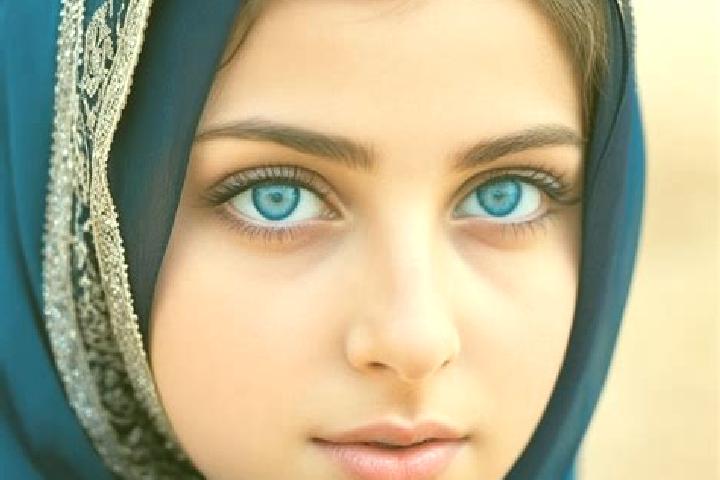 Sofia, 20, a blonde dark-eyed middle eastern companion based in Batera. Offering Erotic Massage, A-Level, Couples, Striptease. Available for incall and outca...
