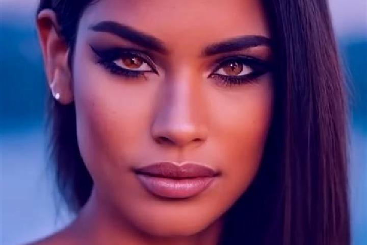 Sofia, 20, a red green-eyed latina companion based in Mahounou-Akoue. Offering Fetish, BDSM, GFE. Available for incall and outcall, overnight bookings availa...