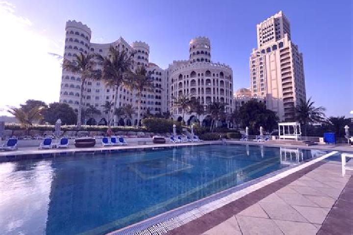 Sofia, 20 — Escort in Al Kharjah, Egypt
