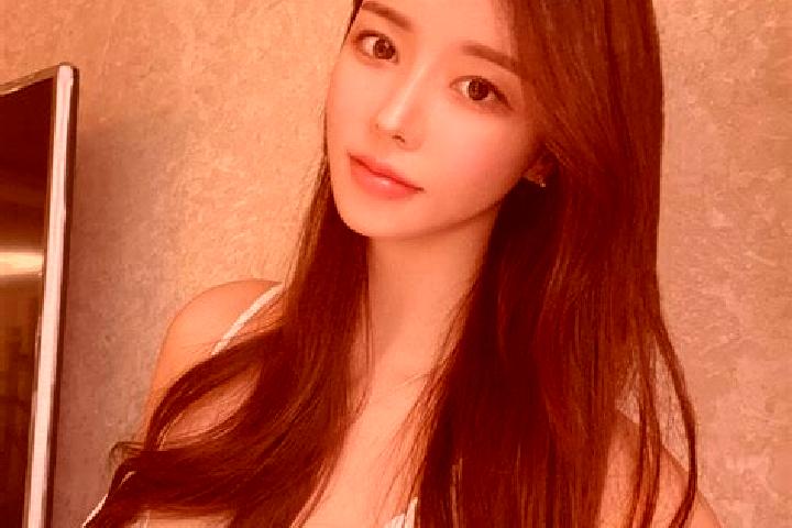 Sofia, 20 — Escort in Dengjiang, China