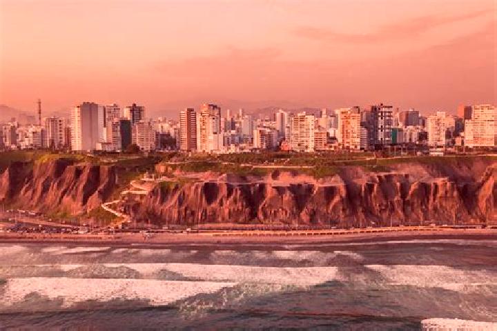 Sofia, 20 — Escort in Huayllapampa, Peru