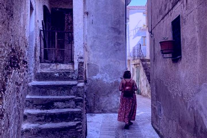 Sofia, 20 — Escort in Roggiano Gravina, Italy