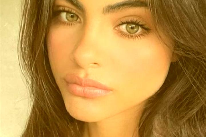 Sofia, 21, a black green-eyed indian companion based in Chevilly. Offering Duos, Fetish, Roleplay, 69, Domination. Available for incall and outcall, overnigh...
