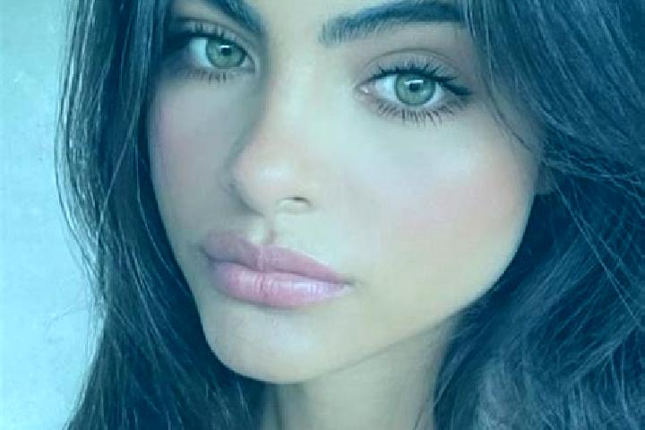 Sofia, 21, a brunette brown-eyed indian companion based in Cijalarang. Offering Dinner Date, BDSM, Domination. Available for incall and outcall, day and even...