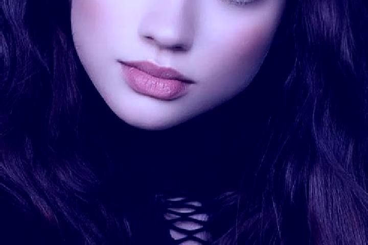 Sofia, 21, a brunette dark-eyed slavic companion based in Dasuez. Offering Couples, Fetish. Available for incall and outcall, day and evening dates.