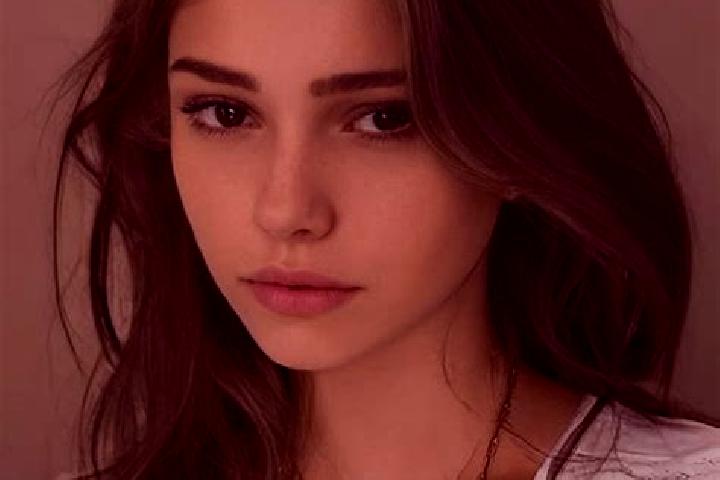 Sofia, 21, a chestnut grey-eyed slavic companion based in Locara. Offering Massage, Deep French Kissing, OWO. Available for incall and outcall, overnight boo...