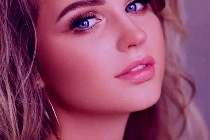Sofia, 21, a dark blonde blue-eyed caribbean companion based in Nigrita. Offering 69, Striptease, GFE, CIM. Available for incall and outcall, day and evening...