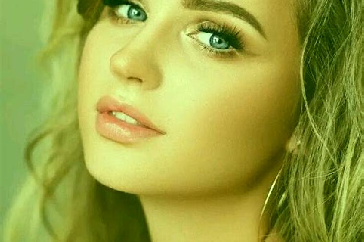 Sofia, 21, a dark blonde blue-eyed european companion based in Dolmativka. Offering Duos, Fetish, Prostate Massage, Couples, Striptease. Available for incall...