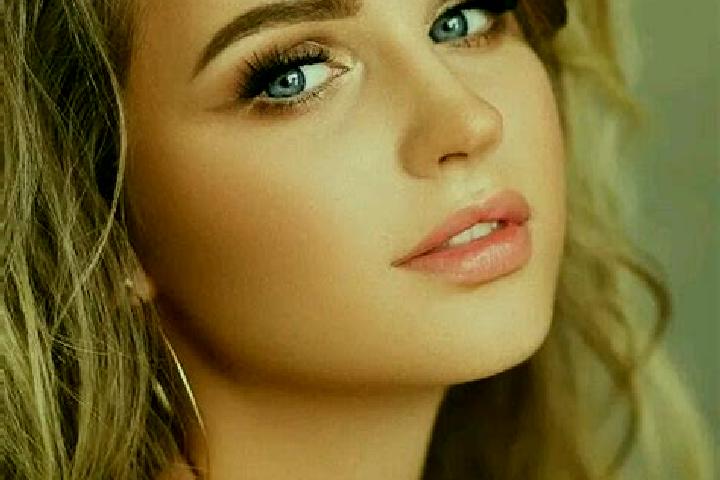 Sofia, 21, a dark blonde blue-eyed mediterranean companion based in Lorino. Offering Striptease, Overnight, Erotic Massage, GFE, Tantra. Available for incall...