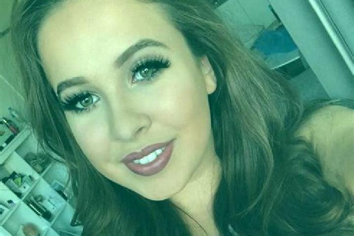Sofia, 21, a red brown-eyed caribbean companion based in Krivogashtani. Offering Striptease, Deep French Kissing, Dinner Date, Girlfriend Experience, A-Level...