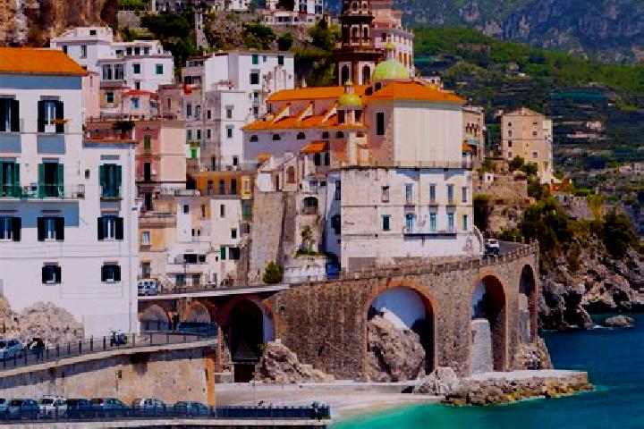 Sofia, 21 — Escort in Corvara, Italy