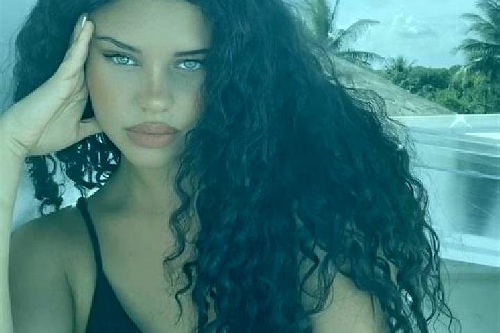 Sofia, 22, a black grey-eyed latina companion based in La Mu Tan Gyi. Offering Overnight, OWO. Available for incall and outcall, overnight bookings available.