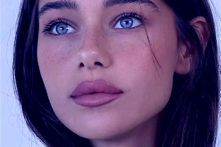 Sofia, 22, a brunette brown-eyed middle eastern companion based in Ascibekirli. Offering Dinner Date, BDSM, CIM. Available for incall and outcall, day and ev...