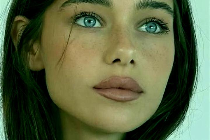 Sofia, 22, a brunette brown-eyed mixed companion based in Kemiri Daya. Offering Travel Companion, Striptease, Roleplay. Available for incall and outcall, ove...