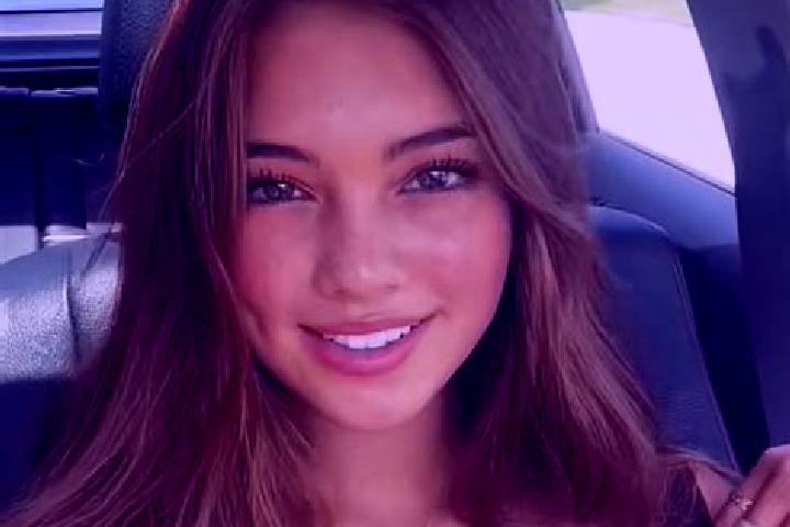 Sofia, 22, a brunette grey-eyed latina companion based in Martin nad Zitavou. Offering A-Level, Striptease, BDSM, OWO, Tantra. Available for incall and outca...