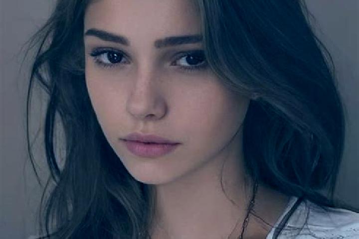 Sofia, 22, a chestnut amber-eyed slavic companion based in San Antonio Agua Bendita. Offering Party Girl, GFE, Roleplay, Travel Companion. Available for inca...