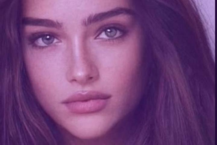 Sofia, 22, a chestnut grey-eyed caucasian companion based in Dagbaso. Offering A-Level, Duos, Striptease, Dinner Date. Available for incall and outcall, day ...