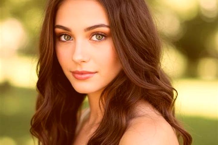 Sofia, 22, a red hazel-eyed caucasian companion based in San Gwann. Offering Couples, Roleplay, Prostate Massage. Available for incall and outcall, overnight...