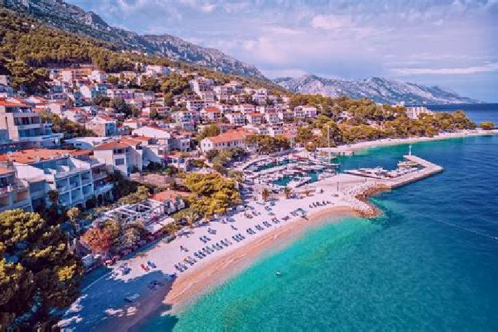 Sofia, 22 — Escort in Gradac, Croatia