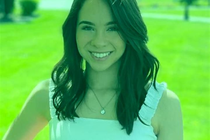 Sofia, 22 — Escort in McClellan Park, United States