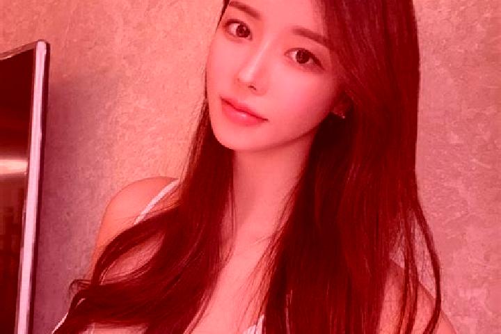 Sofia, 22 — Escort in Shaliuhe, China