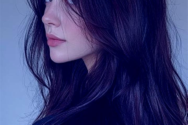 Sofia, 23, a auburn brown-eyed asian companion based in Totness. Offering 69, Massage. Available for incall and outcall, overnight bookings available.