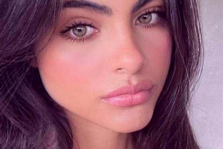 Sofia, 23, a black hazel-eyed mixed companion based in Huacaltzingo. Offering OWO, A-Level, Dinner Date. Available for incall and outcall, overnight bookings...