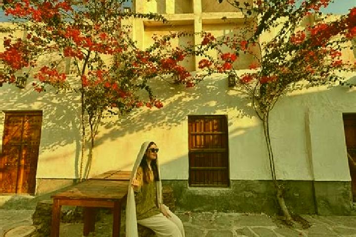 Sofia, 23 — Escort in Bandar-e Kong, Iran