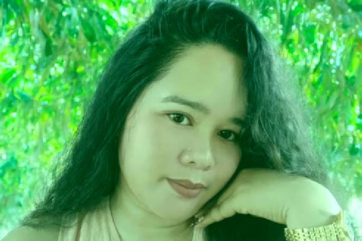 Sofia, 23 — Escort in Cabanglasan, Philippines